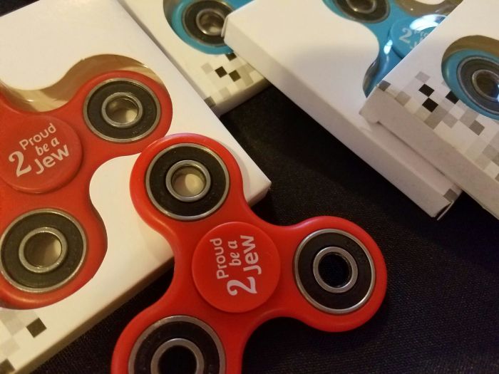  Proud 2 Be a Jew Fidget Spinner – Jewish Pride Focus Toy for Kids and Adults