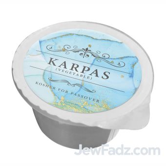 Karpas - Onions in a 3oz container with a label