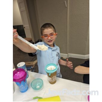DIY Ice Cream Cups – Make Ice Cream in Shul!