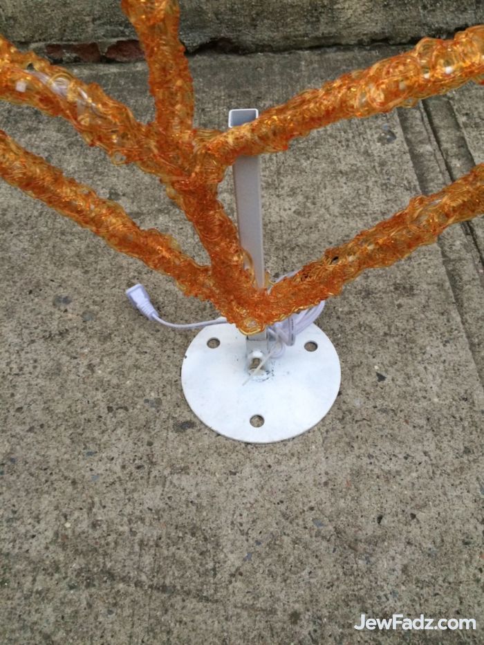 Outdoors Gold Dreidel Light Up decorations -  Jewish festival